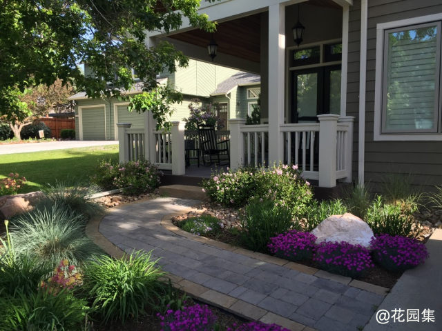 Contemporary Garden Boulder